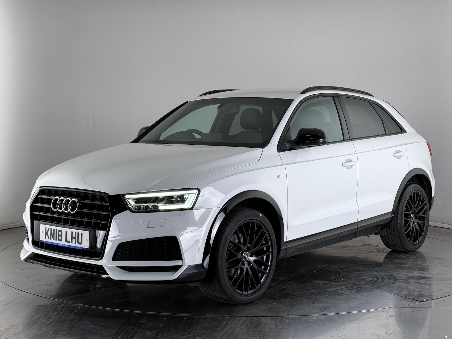 Used Audi Q3 2018 for sale - 77216904: Photo 3