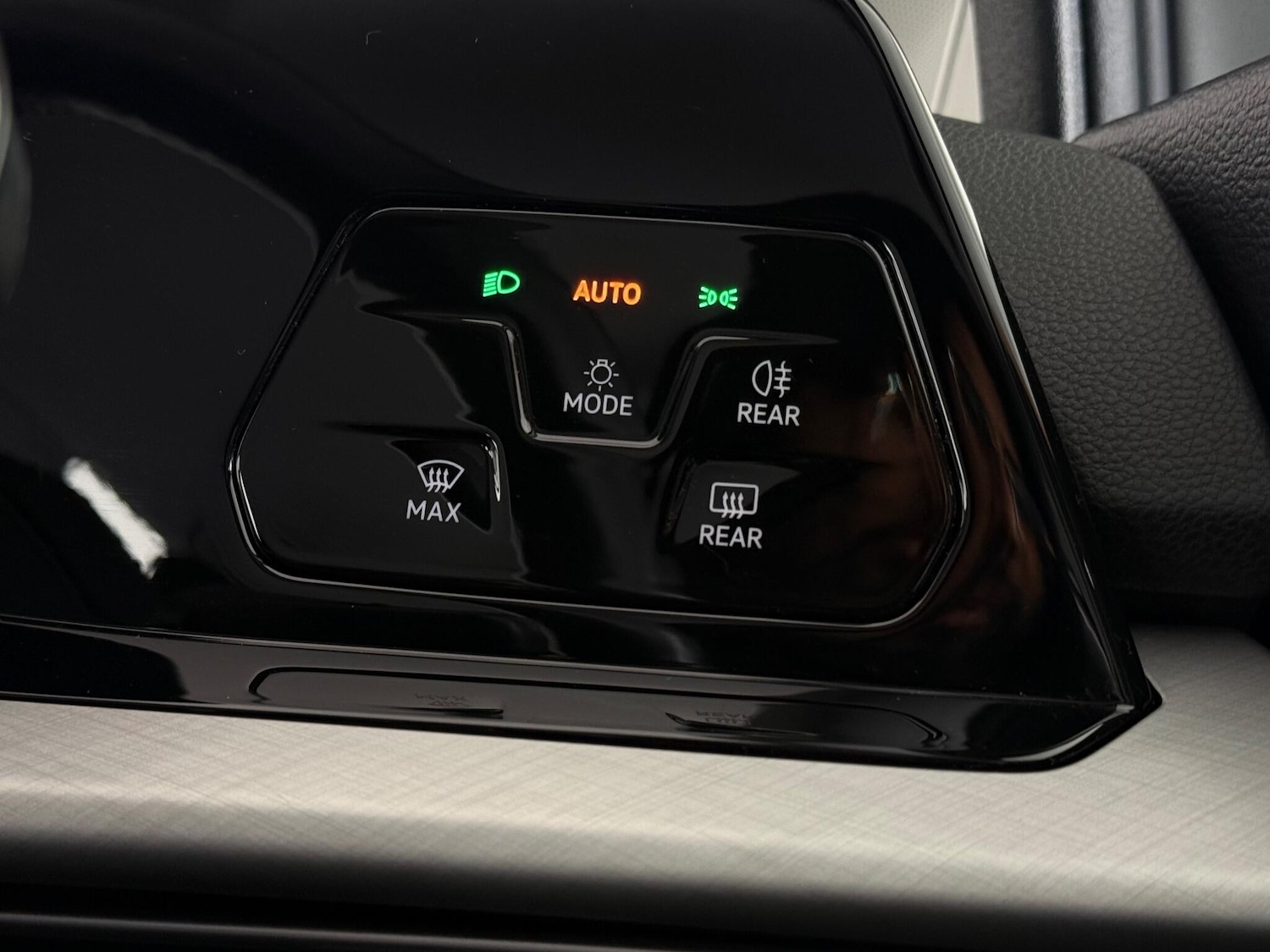 Used Volkswagen Golf 2022 for sale - 77182327: Photo 24