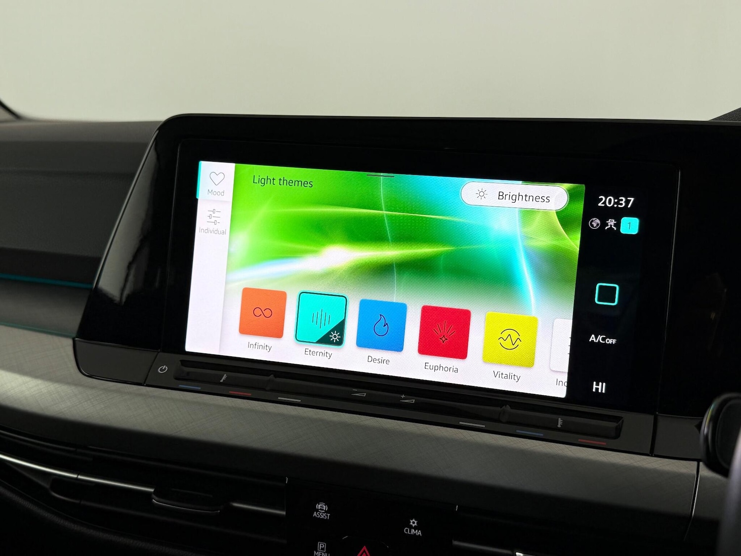 Used Volkswagen Golf 2022 for sale - 77182327: Photo 35