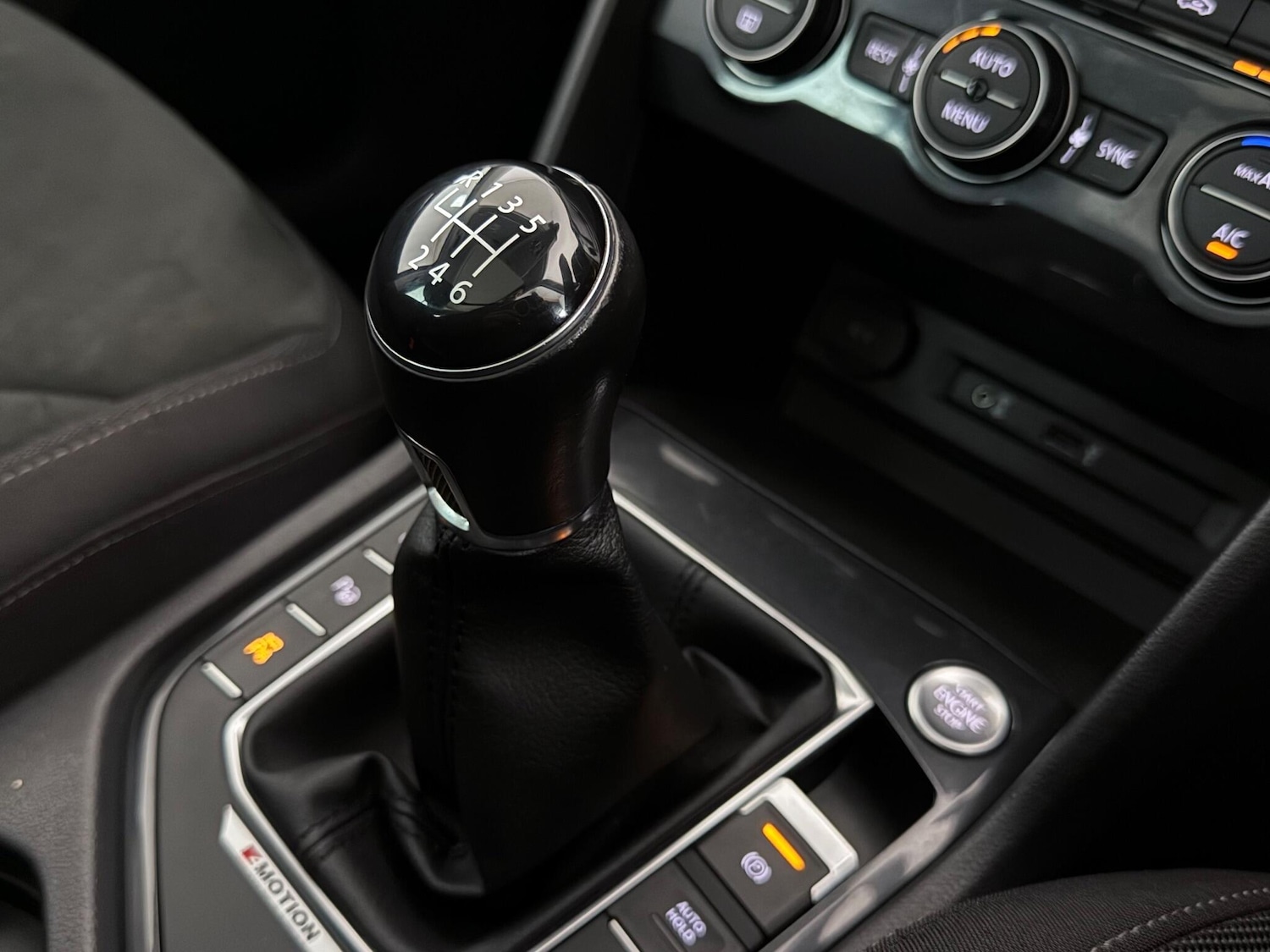 Used Volkswagen Tiguan 2017 for sale - 77247073: Photo 34