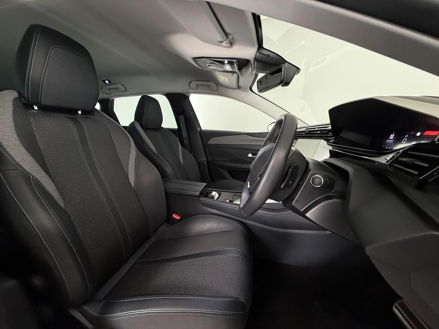 Used Peugeot 308 SW 2023 for sale - 77182674: Photo 11