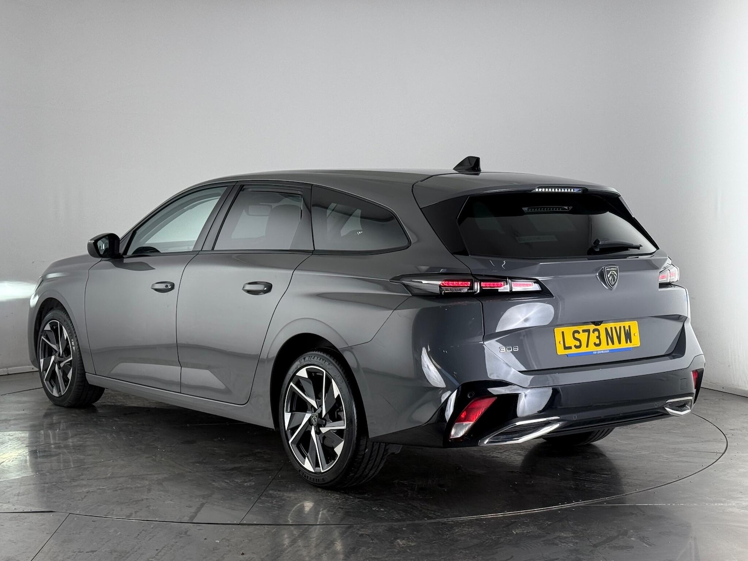 Used Peugeot 308 SW 2023 for sale - 77182674: Photo 3