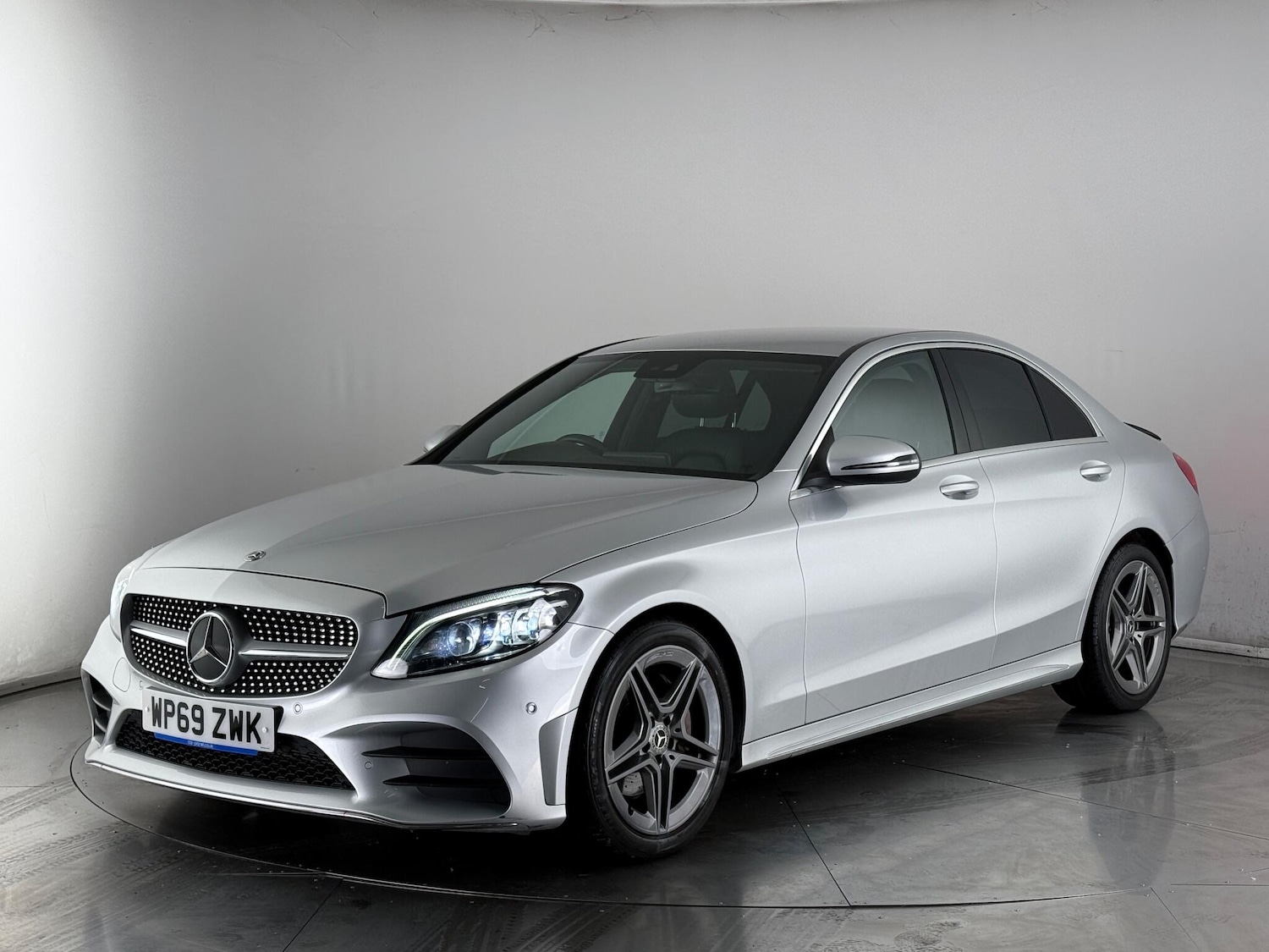 Used Mercedes-Benz C Class 2020 for sale - 76467071: Photo 4