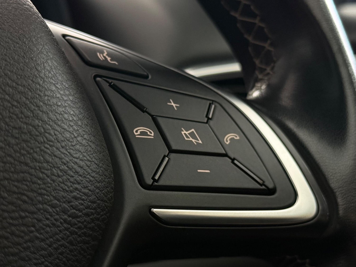 Used Infiniti QX30 2019 for sale - 77497625: Photo 19