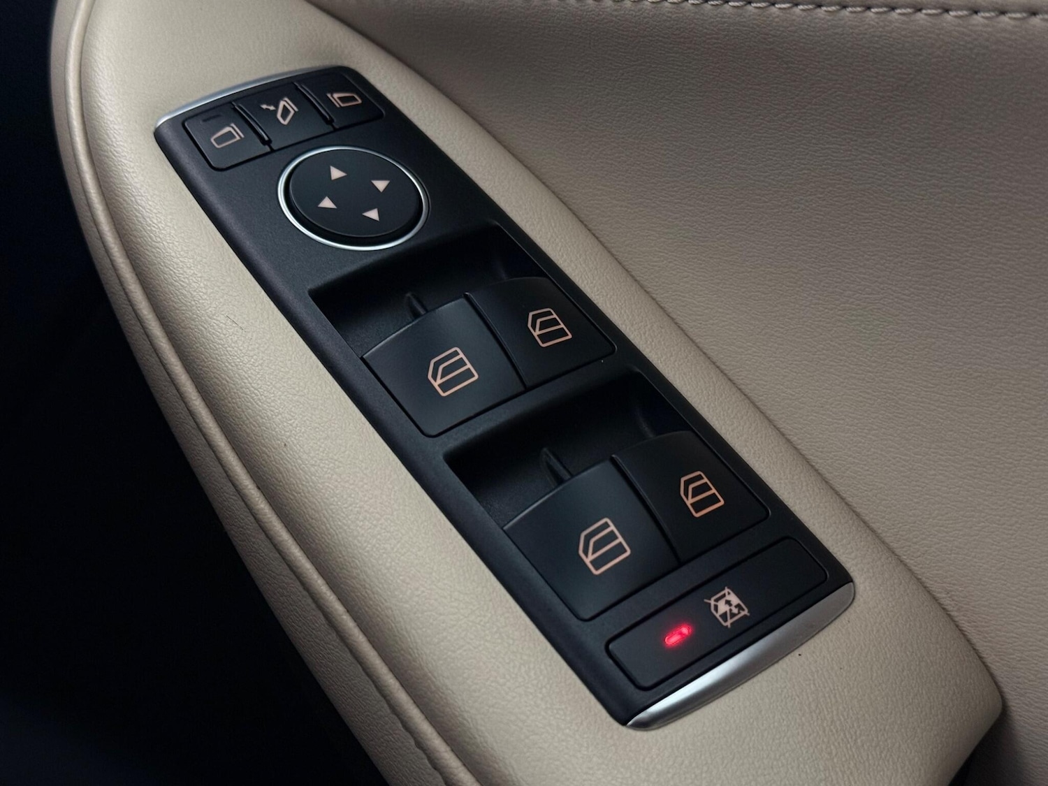 Used Infiniti QX30 2019 for sale - 77497625: Photo 20