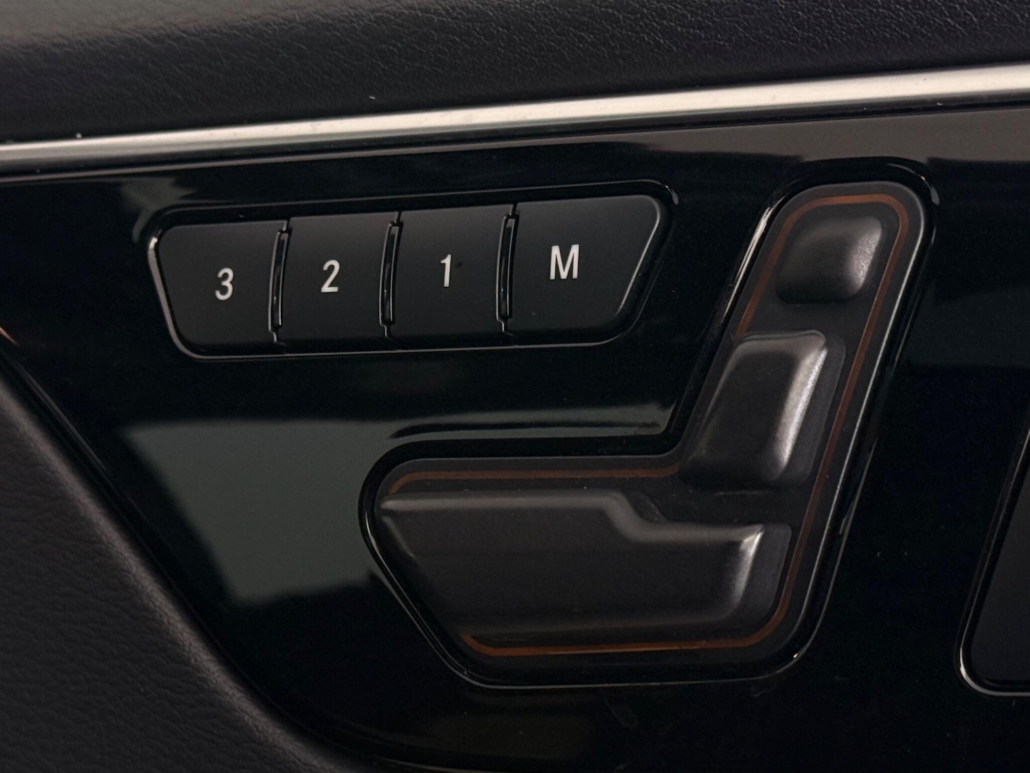 Used Infiniti QX30 2019 for sale - 77497625: Photo 21