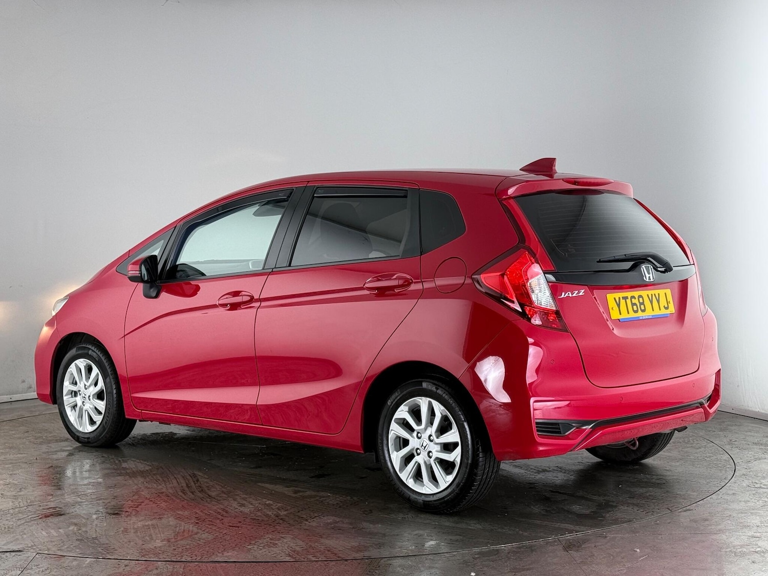 Used Honda Jazz 2018 for sale - 76466927: Photo 4