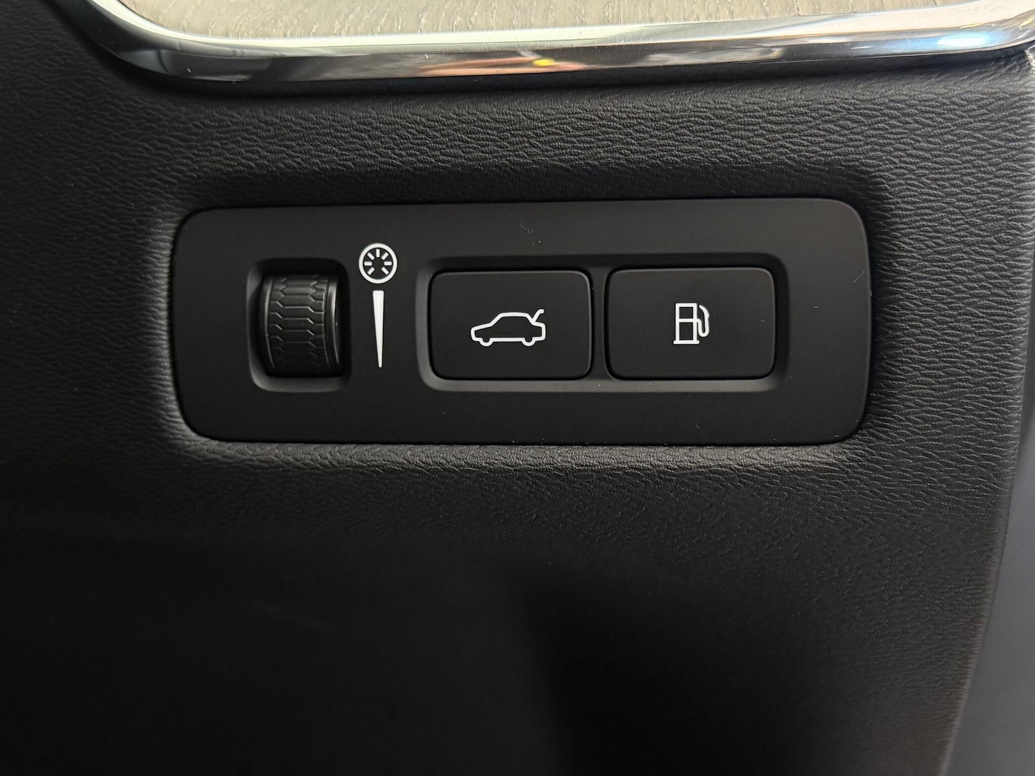 Used Volvo XC60 2019 for sale - 77217602: Photo 17