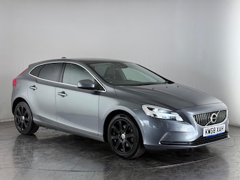 Volvo - V40