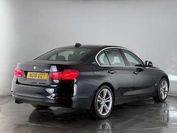 Used BMW 3 Series 2018 for sale - 77268296: Photo