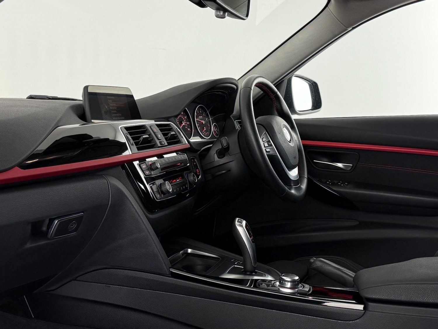 Used BMW 3 Series 2016 for sale - 77979765: Photo 13