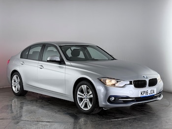Used BMW 3 Series 2016 for sale - 77979765: Photo