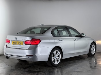 Used BMW 3 Series 2016 for sale - 77979765: Photo