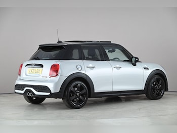 Used MINI Hatch 2021 for sale - 78185845: Photo