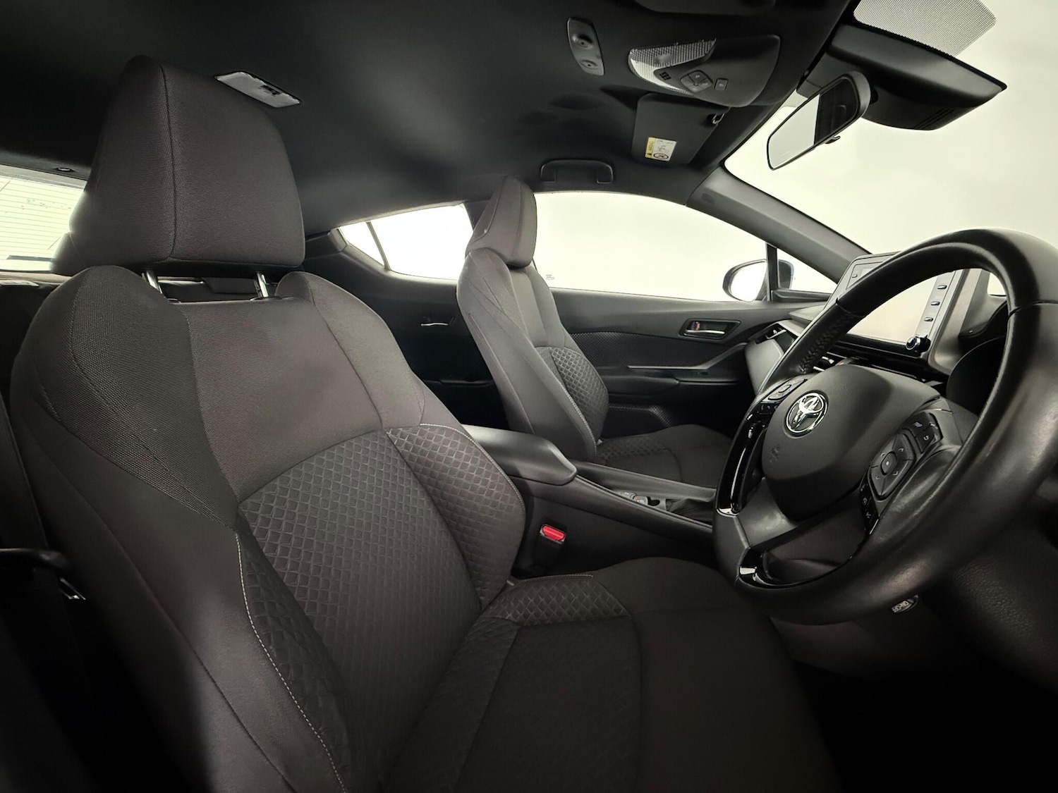 Used Toyota C-HR 2020 for sale - 77182293: Photo 12