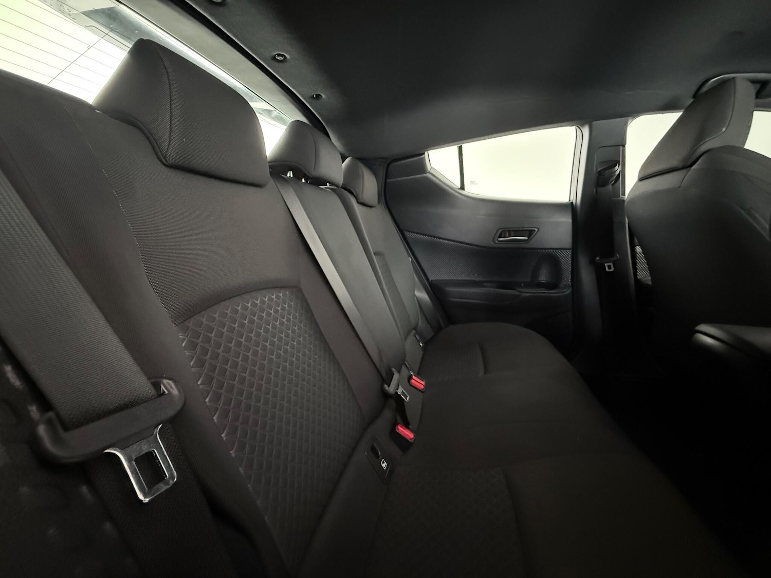 Used Toyota C-HR 2020 for sale - 77182293: Photo 15