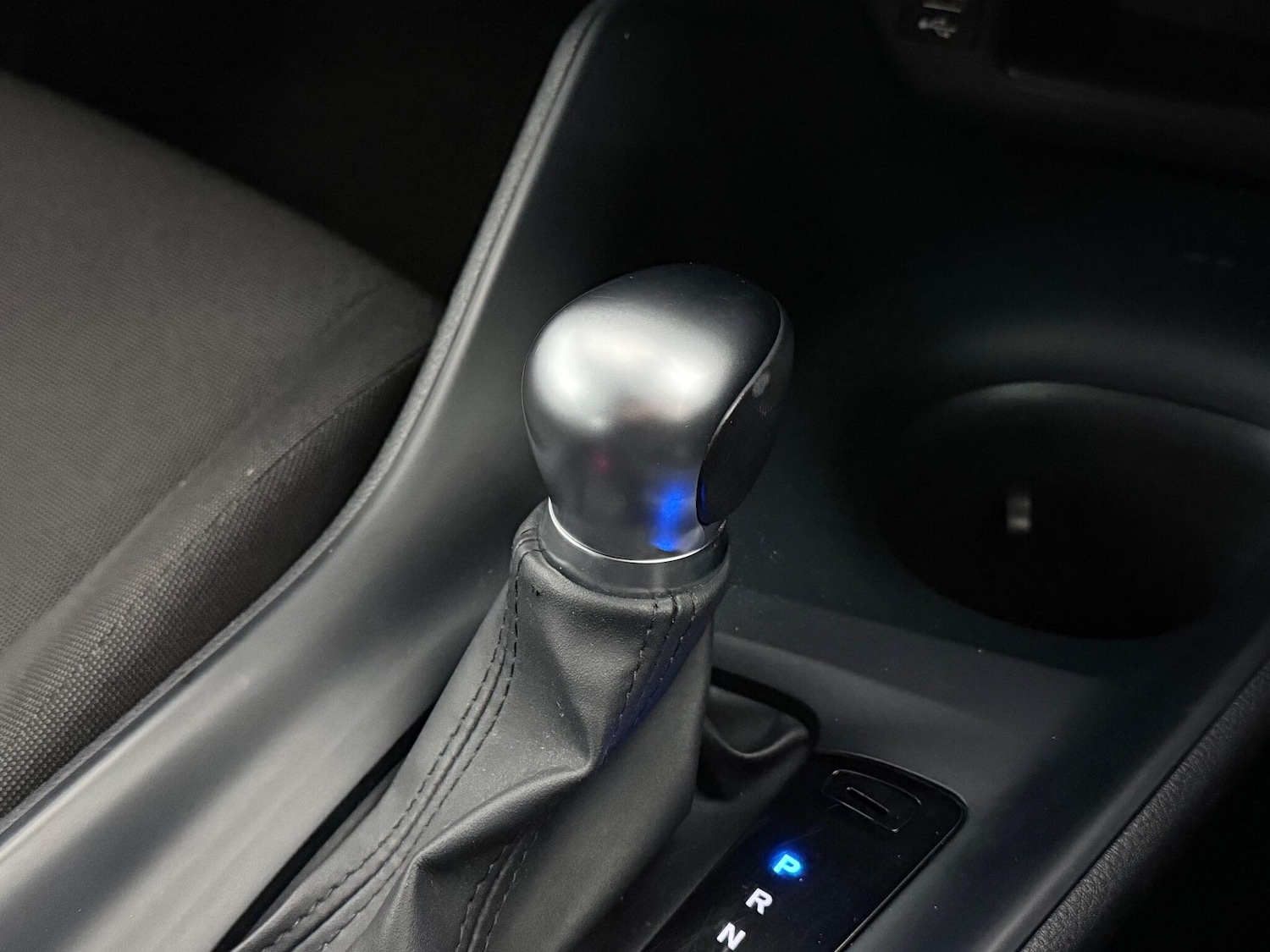 Used Toyota C-HR 2020 for sale - 77182293: Photo 29