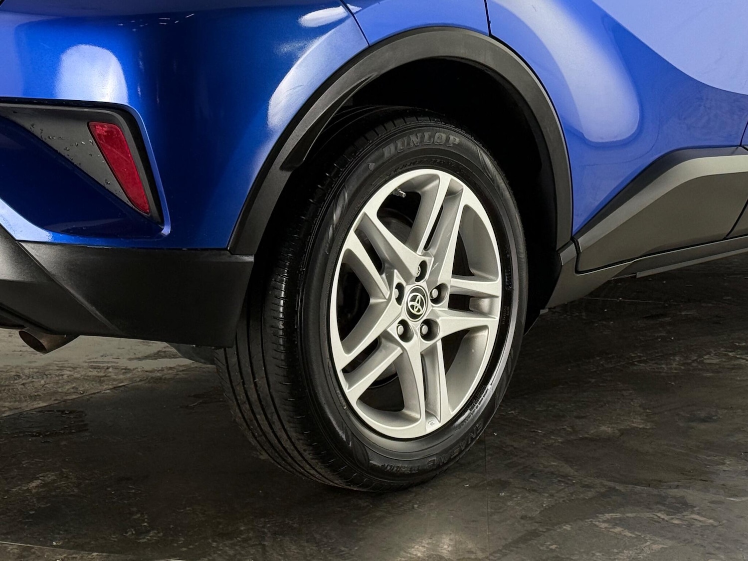 Used Toyota C-HR 2020 for sale - 77182293: Photo 9