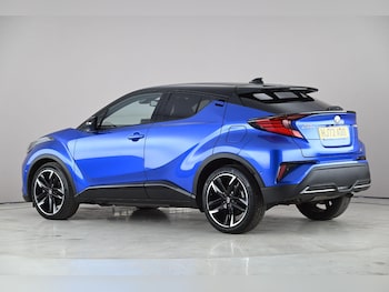 Used Toyota C-HR 2022 for sale - 78101552: Photo