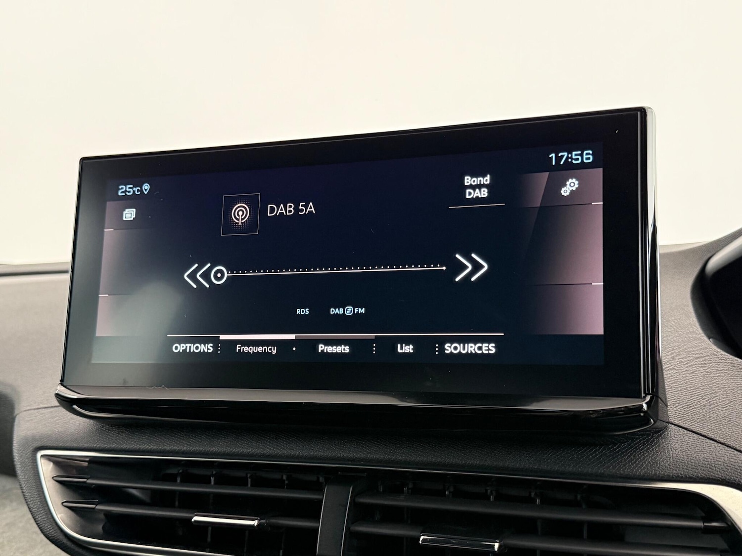 Used Peugeot 3008 2023 for sale - 76466914: Photo 33