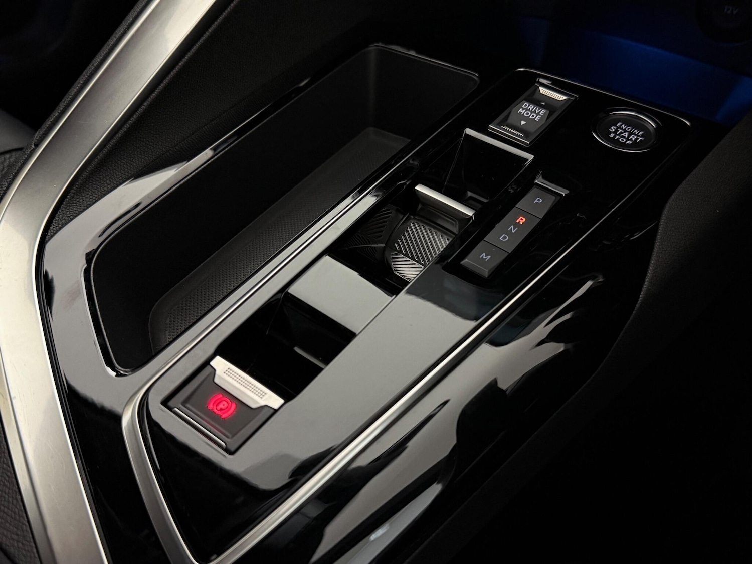 Used Peugeot 3008 2023 for sale - 76466914: Photo 41