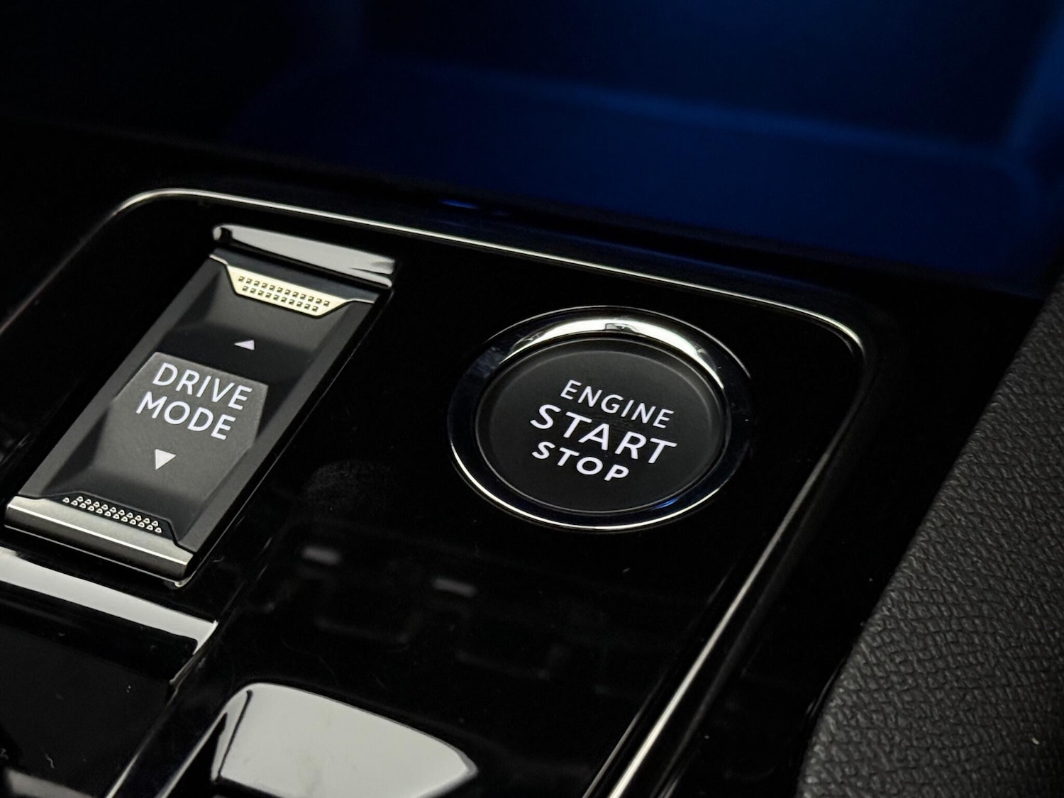 Used Peugeot 3008 2023 for sale - 76466914: Photo 44