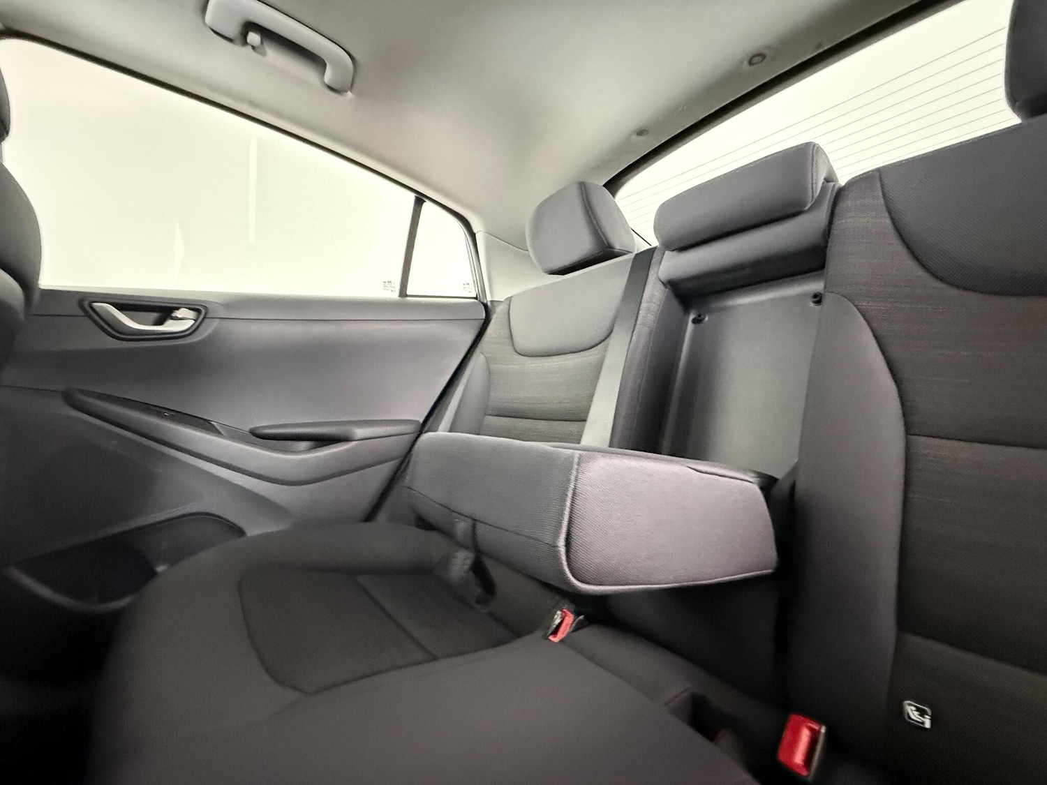 Used Hyundai IONIQ 2018 for sale - 77243424: Photo 15