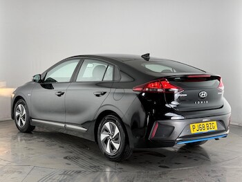 Used Hyundai IONIQ 2018 for sale - 77243424: Photo