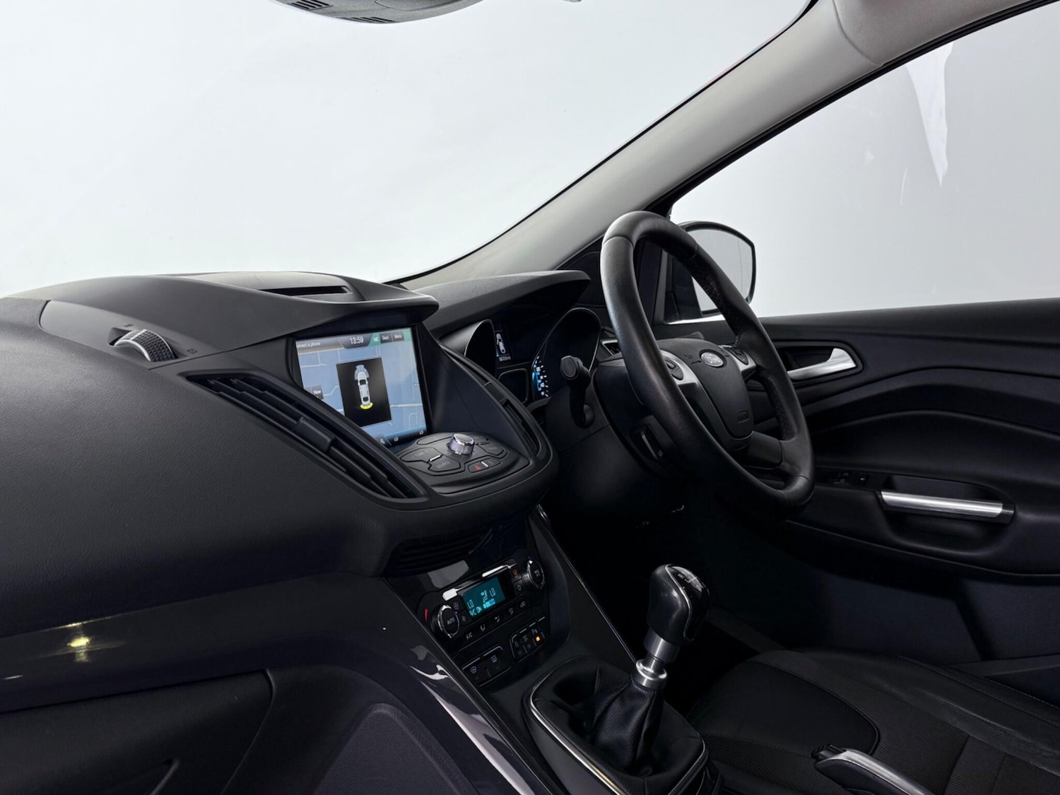 Used Ford Kuga 2016 for sale - 77259618: Photo 18