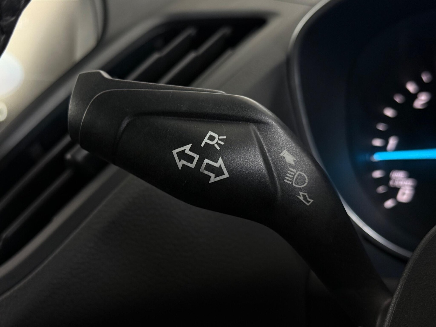 Used Ford Kuga 2016 for sale - 77259618: Photo 22