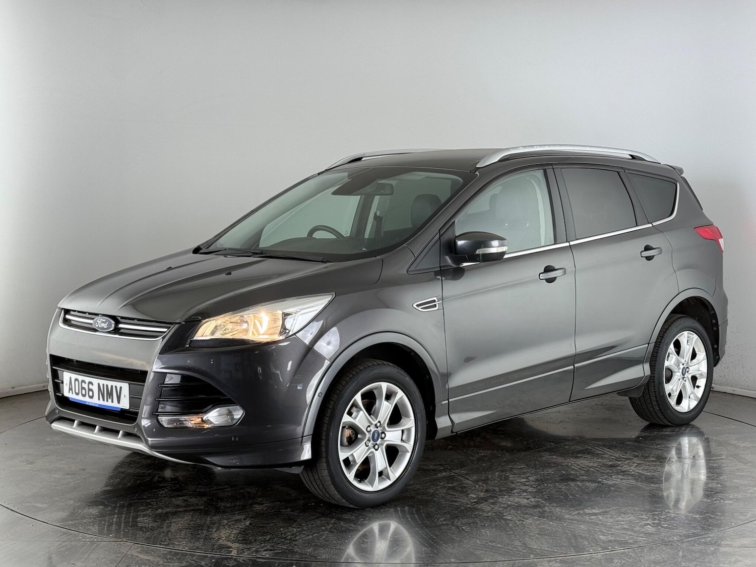 Used Ford Kuga 2016 for sale - 77259618: Photo 3