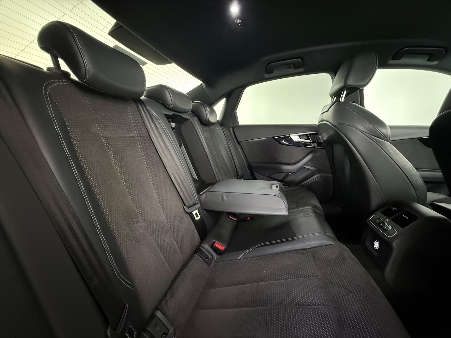 Used Audi A4 2020 for sale - 77456645: Photo 15