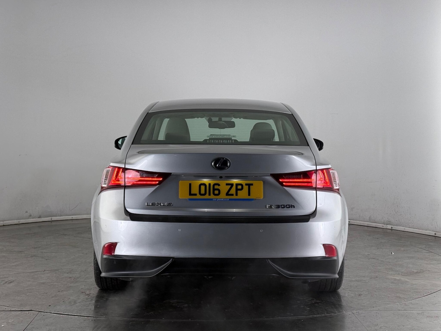 Used Lexus IS 2016 for sale - 77222128: Photo 5