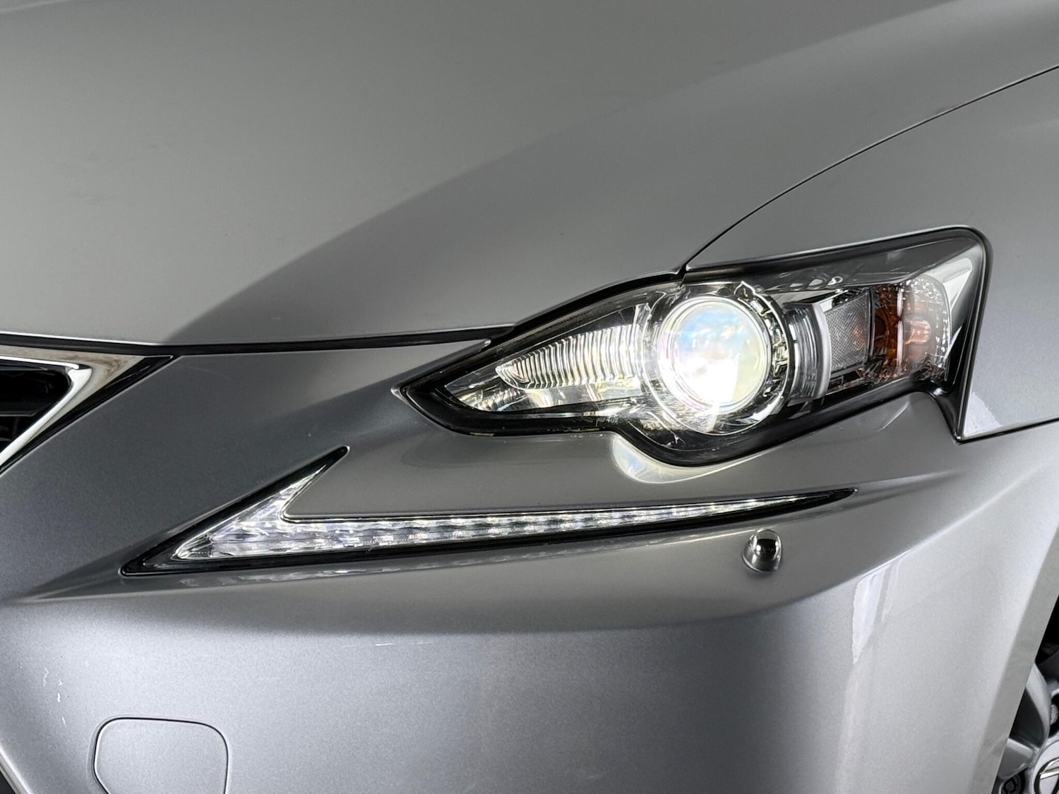 Used Lexus IS 2016 for sale - 77222128: Photo 7