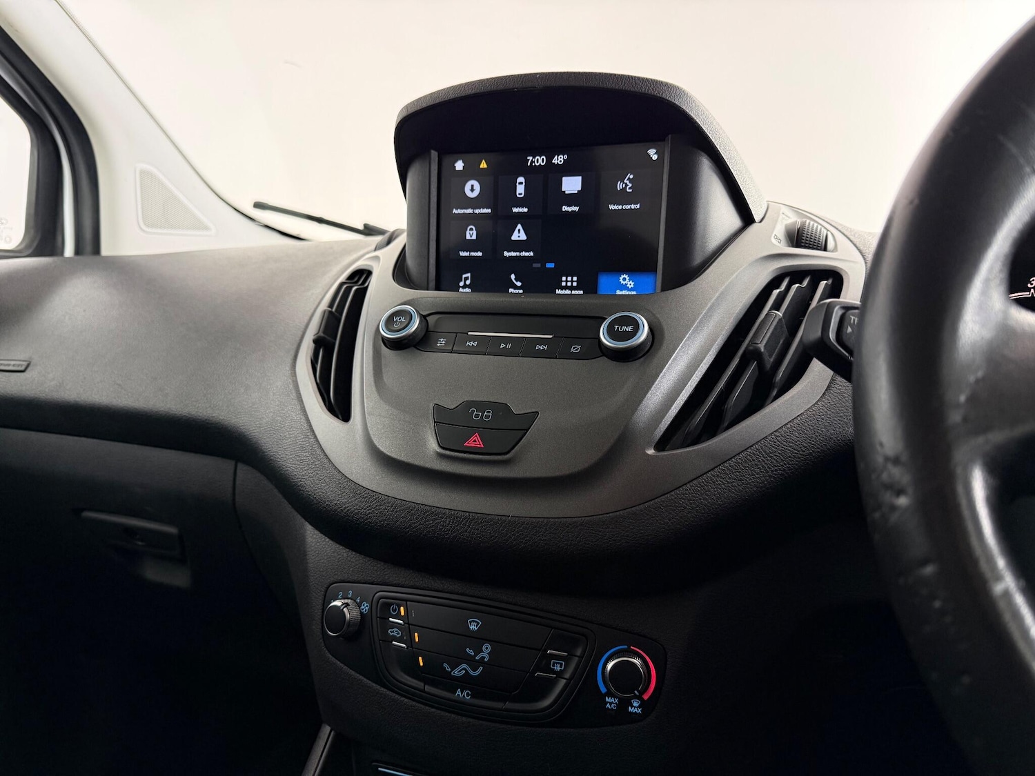 Used Ford Transit Courier 2020 for sale - 77182697: Photo 27