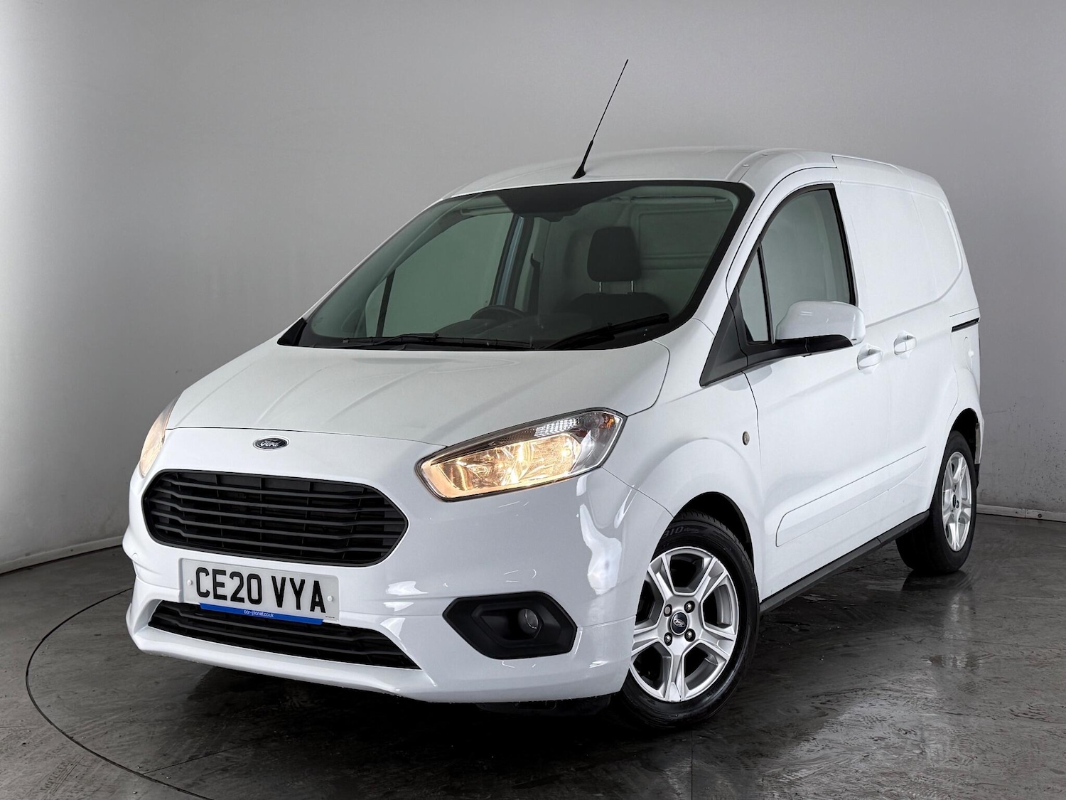 Used Ford Transit Courier 2020 for sale - 77182697: Photo 29