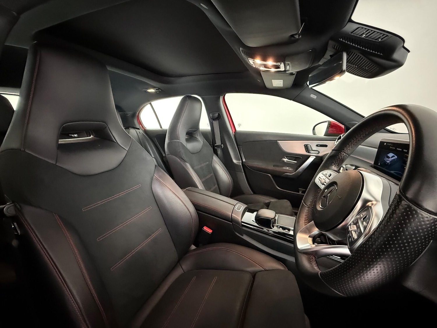 Used Mercedes-Benz A-Class 2018 for sale - 76466965: Photo 16