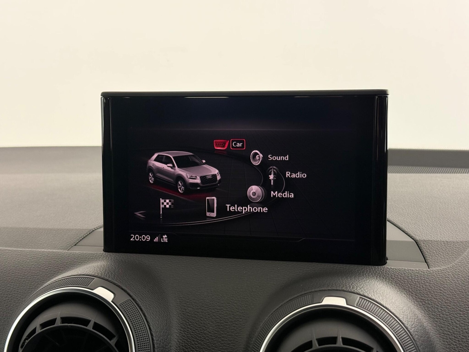 Used Audi Q2 2019 for sale - 77626351: Photo 25