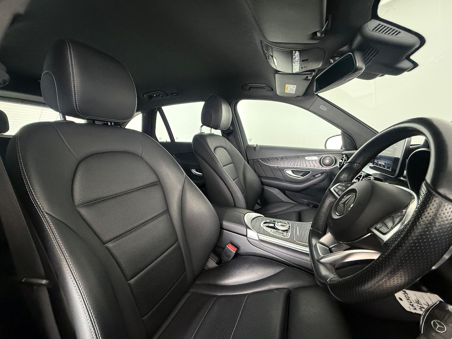 Used Mercedes-Benz GLC 2017 for sale - 77221868: Photo 12