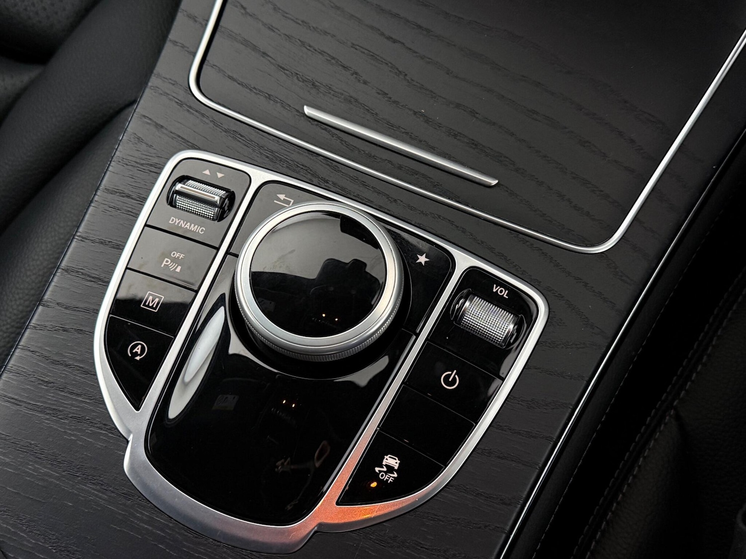 Used Mercedes-Benz GLC 2017 for sale - 77221868: Photo 36