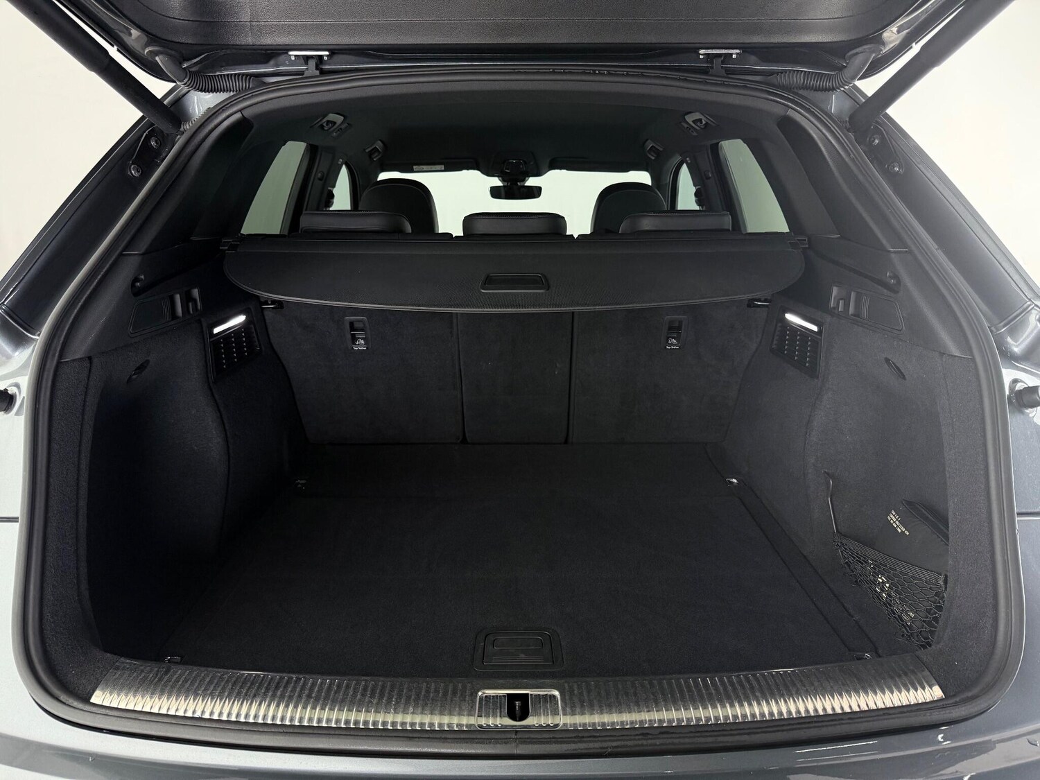 Used Audi Q5 2019 for sale - 77659209: Photo 10