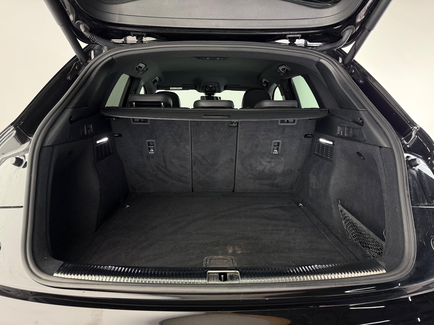 Used Audi Q5 2019 for sale - 77222356: Photo 10