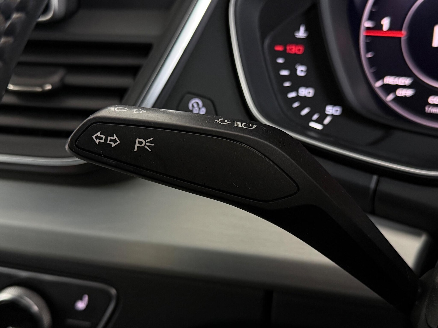 Used Audi Q5 2019 for sale - 77222356: Photo 24