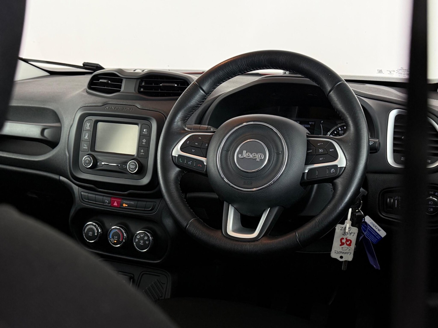 Used Jeep Renegade 2018 for sale - 77243238: Photo 14