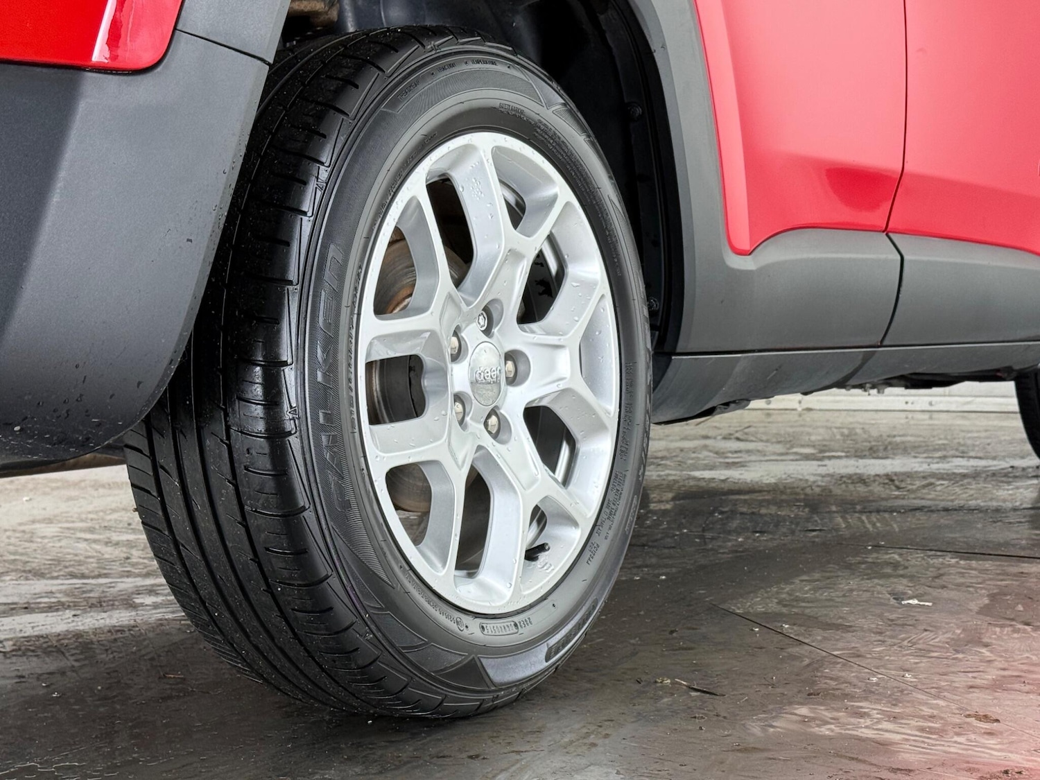 Used Jeep Renegade 2018 for sale - 77243238: Photo 8