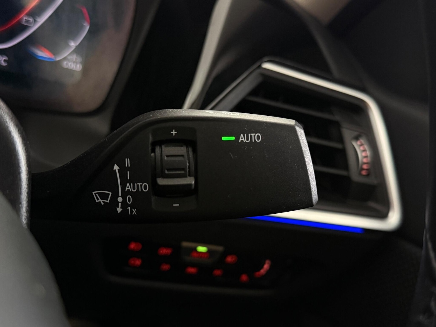 Used BMW 3 Series 2021 for sale - 77243237: Photo 24