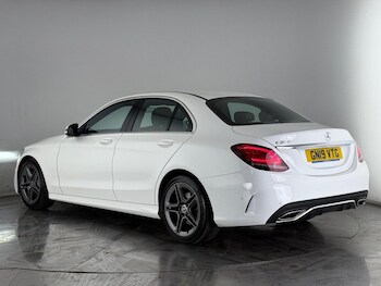Used Mercedes-Benz C-Class 2019 for sale - 75666332: Photo