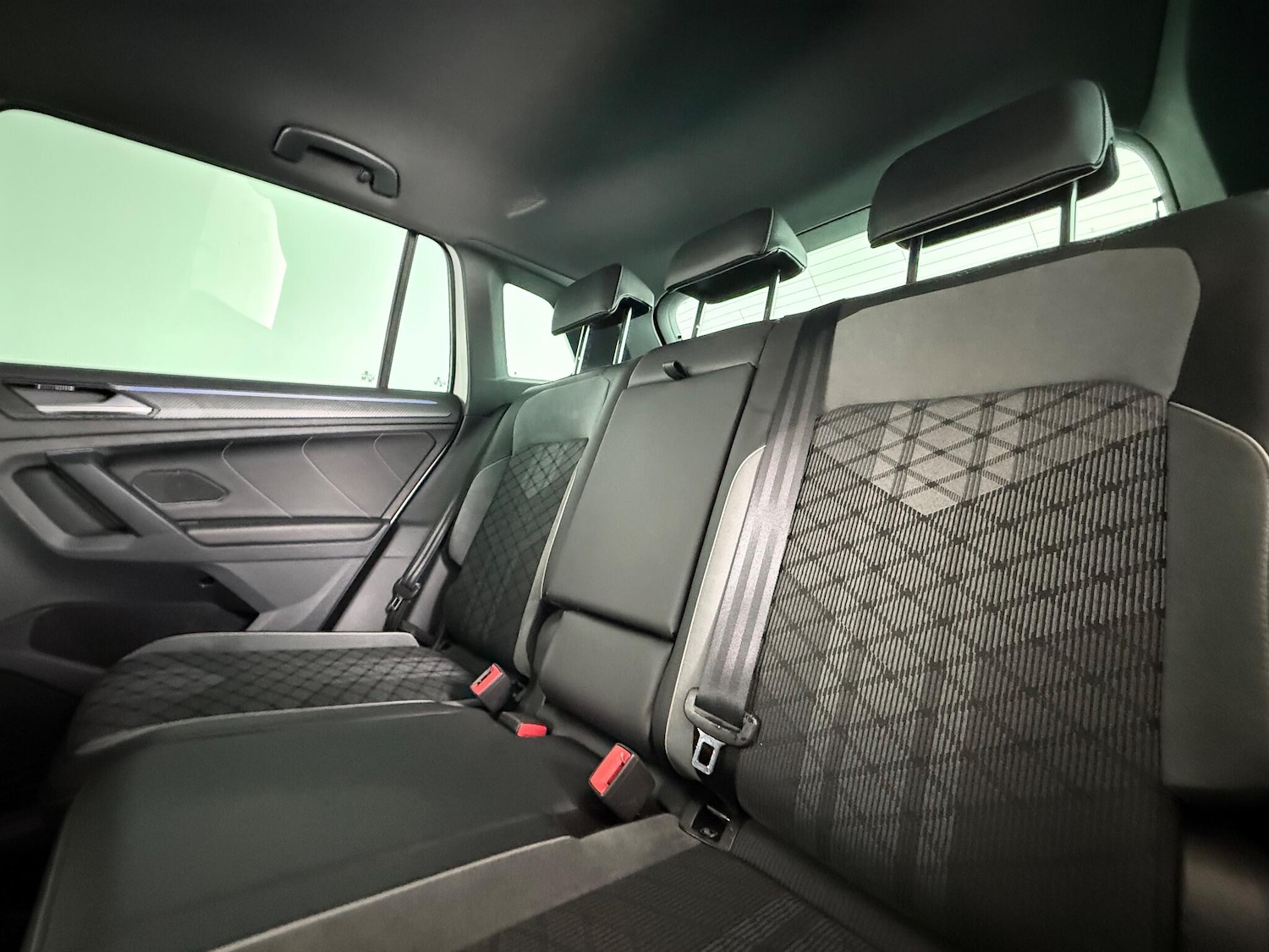 Used Volkswagen Tiguan 2021 for sale - 77715971: Photo 11