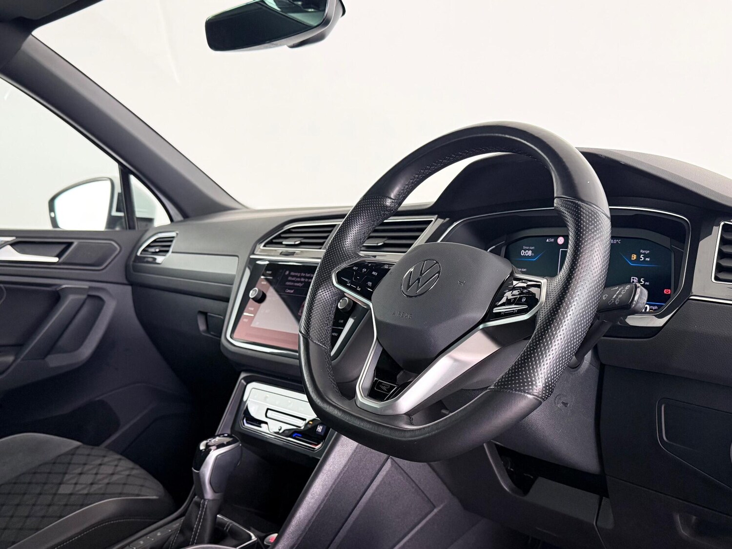 Used Volkswagen Tiguan 2021 for sale - 77715971: Photo 15