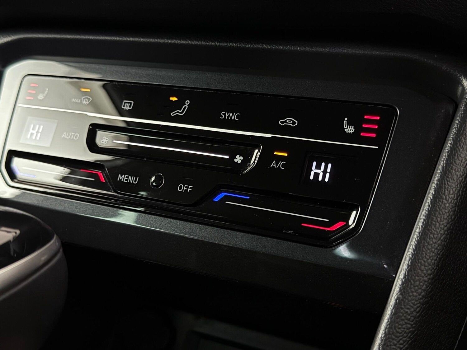 Used Volkswagen Tiguan 2021 for sale - 77715971: Photo 29